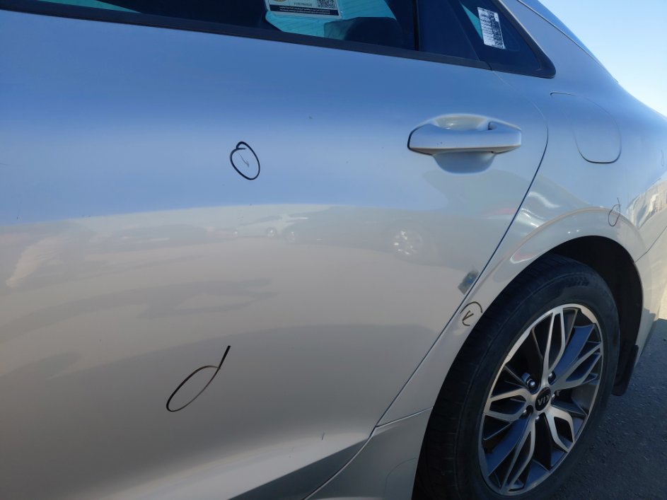 KIA K5 LX  2021 image