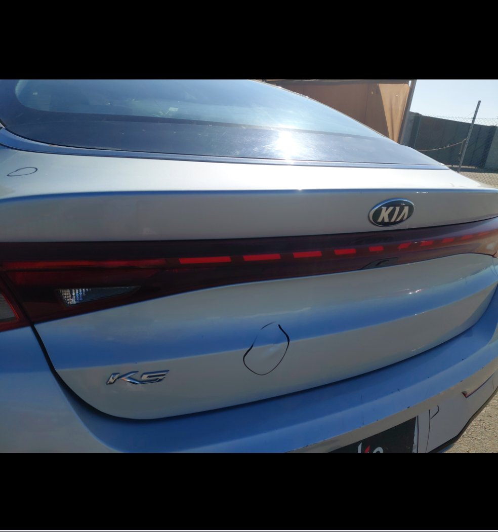 KIA K5 LX  2021 image