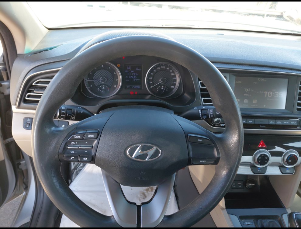 Hyundai Elantra GL 2020 image