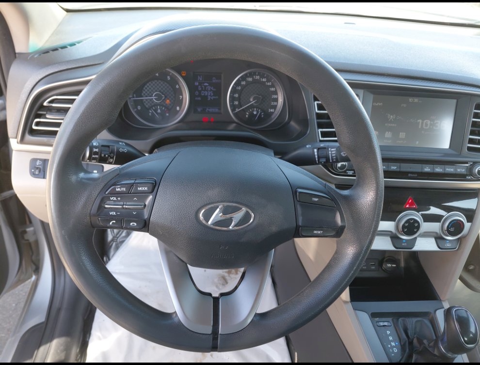Hyundai Elantra GL 2020 image