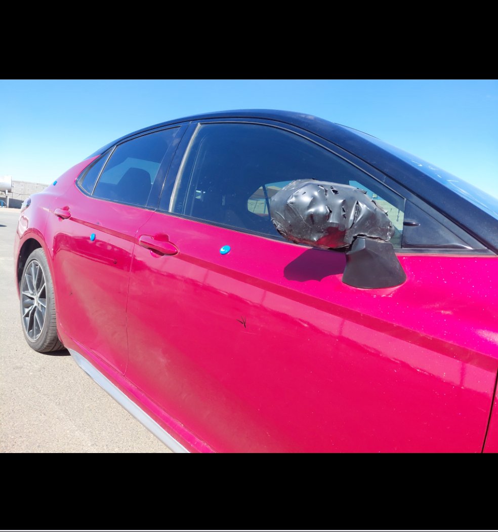 Toyota Camry SE  2023 image