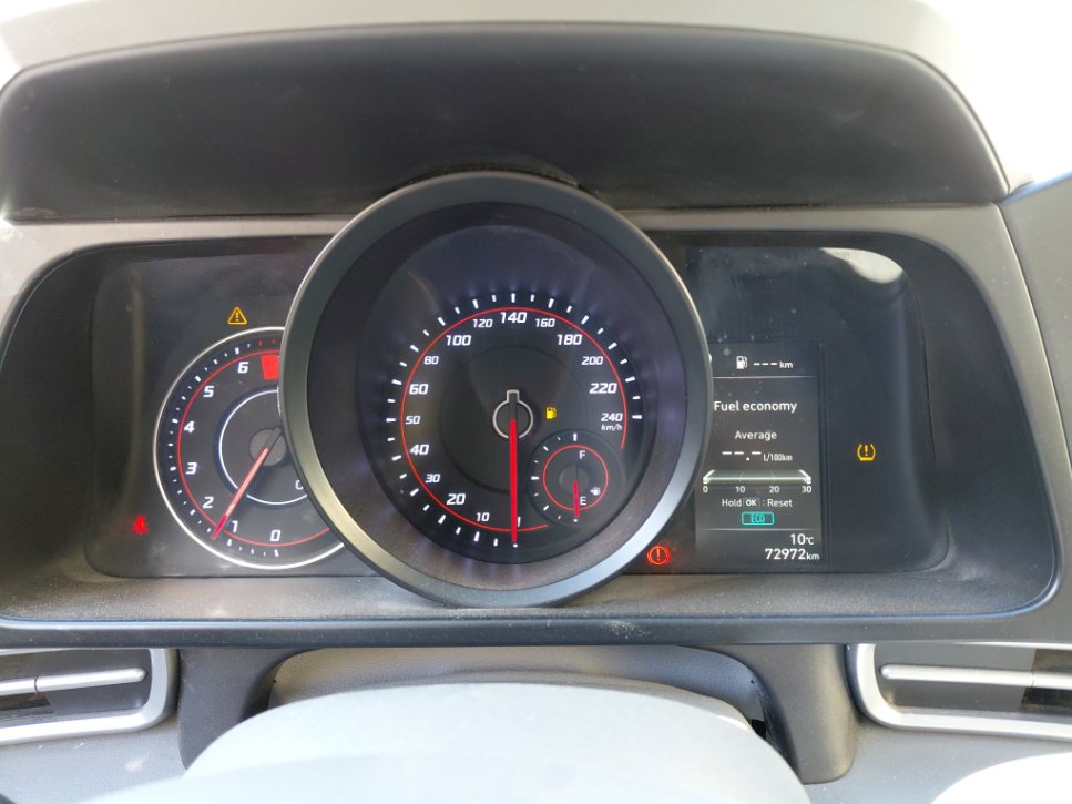 Hyundai Elantra FLT  2023 image