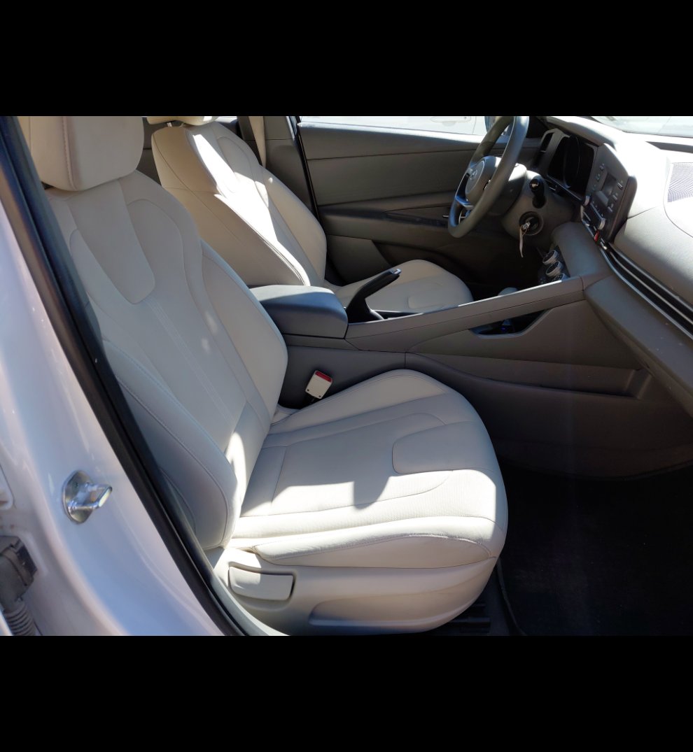 Hyundai Elantra FLT  2023 image