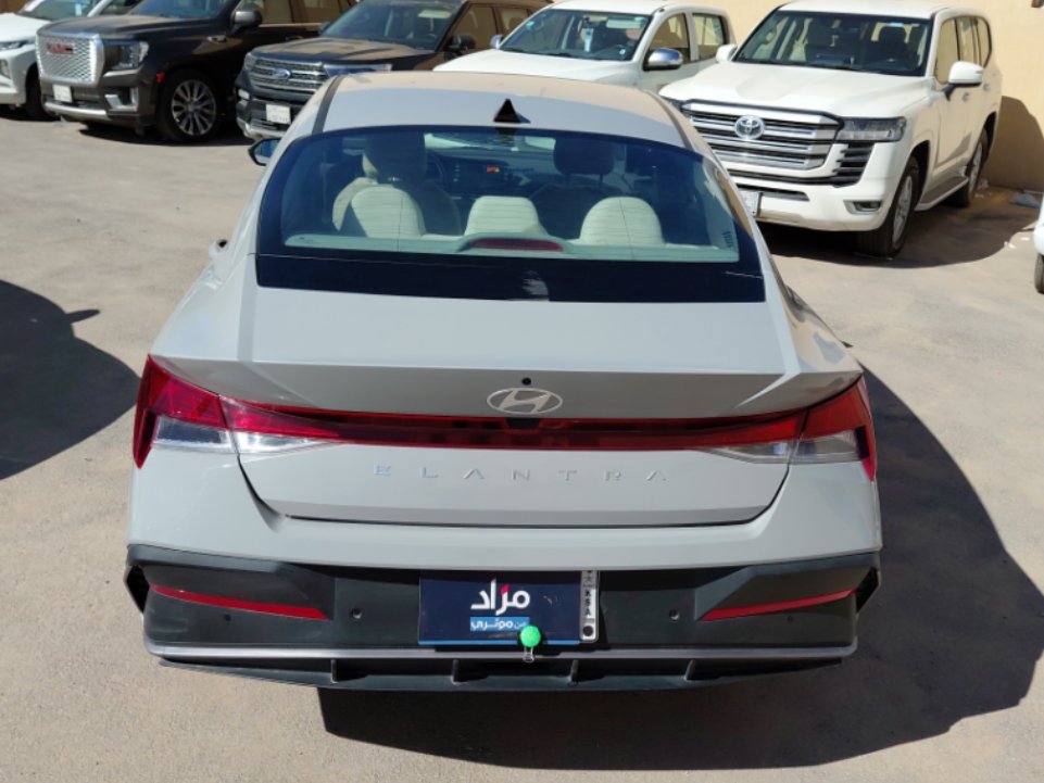 Hyundai Elantra FLT  2024 image