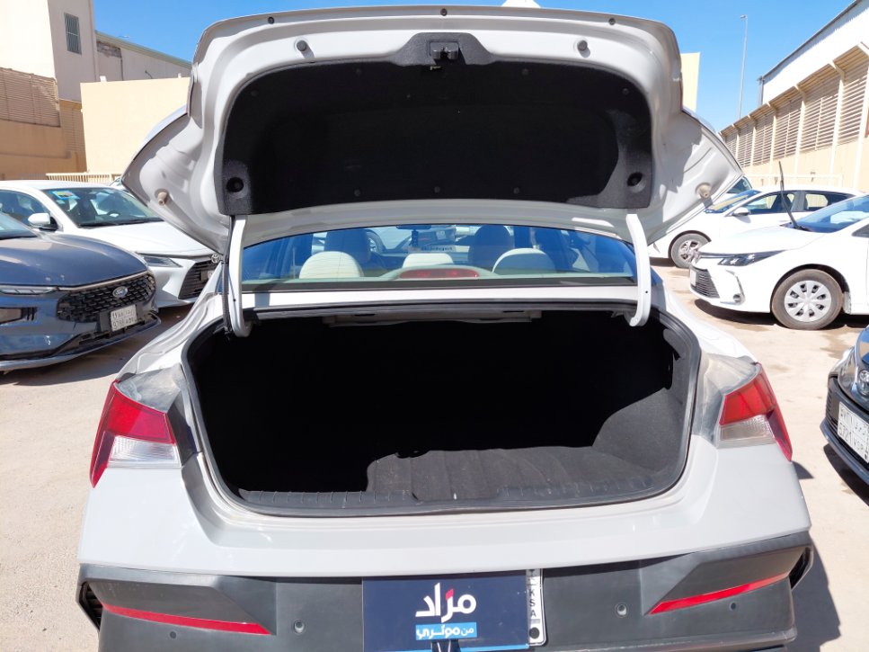 هيونداي إلنترا FLT  2024 image