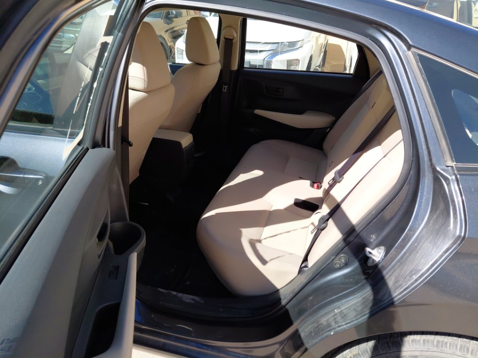 تويوتا يارس Y 2023 image