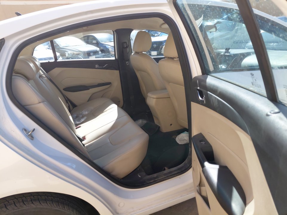 شيري  اريزو 5 LUXURY  2022 image