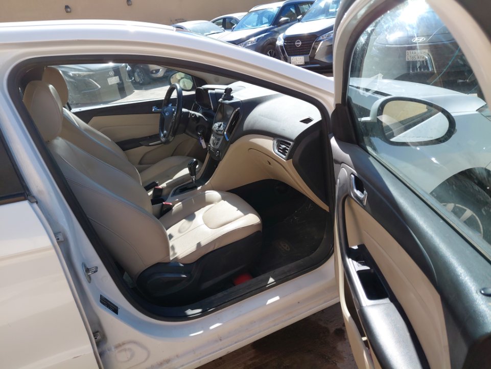 شيري  اريزو 5 LUXURY  2022 image