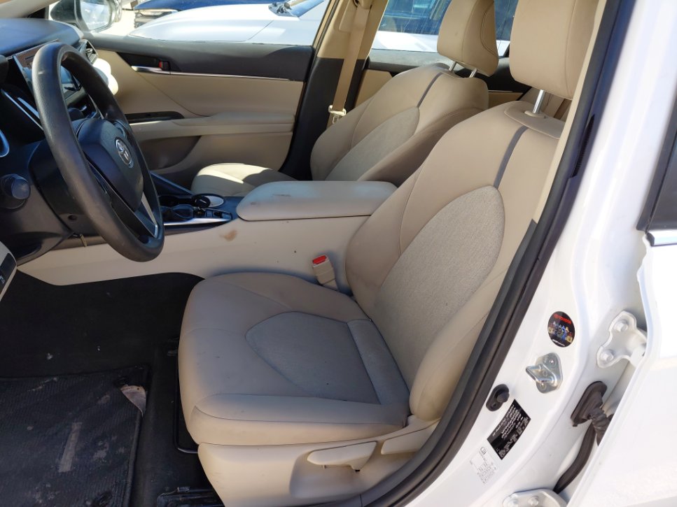 Toyota Camry LE STD 2024 image