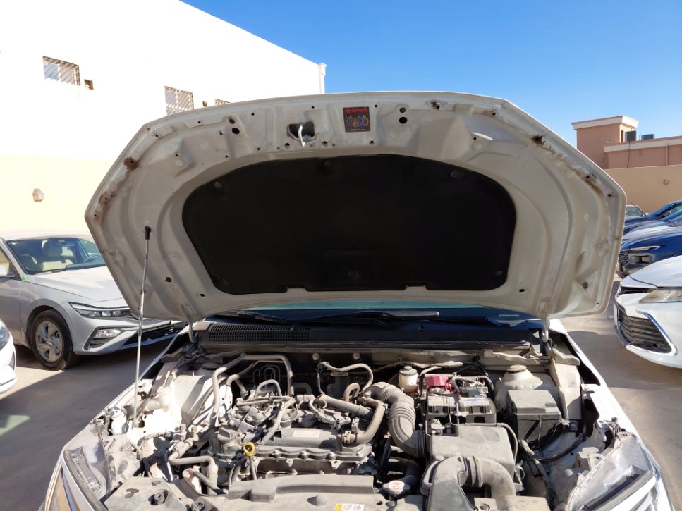 تويوتا يارس Y 2024 image