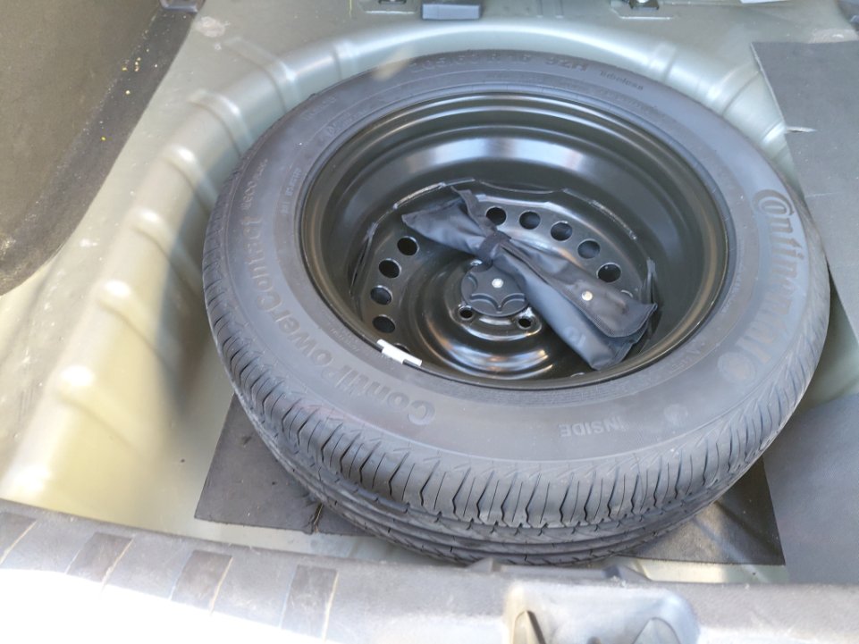 Nissan Kicks S 2024 image