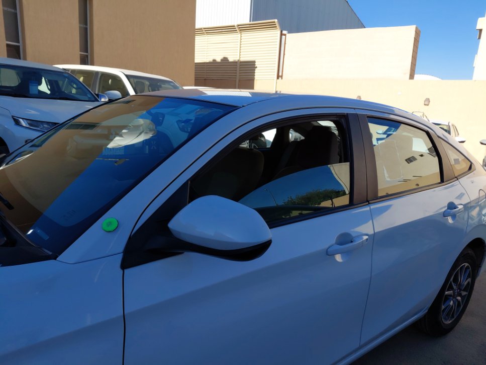 تويوتا يارس Y 2024 image