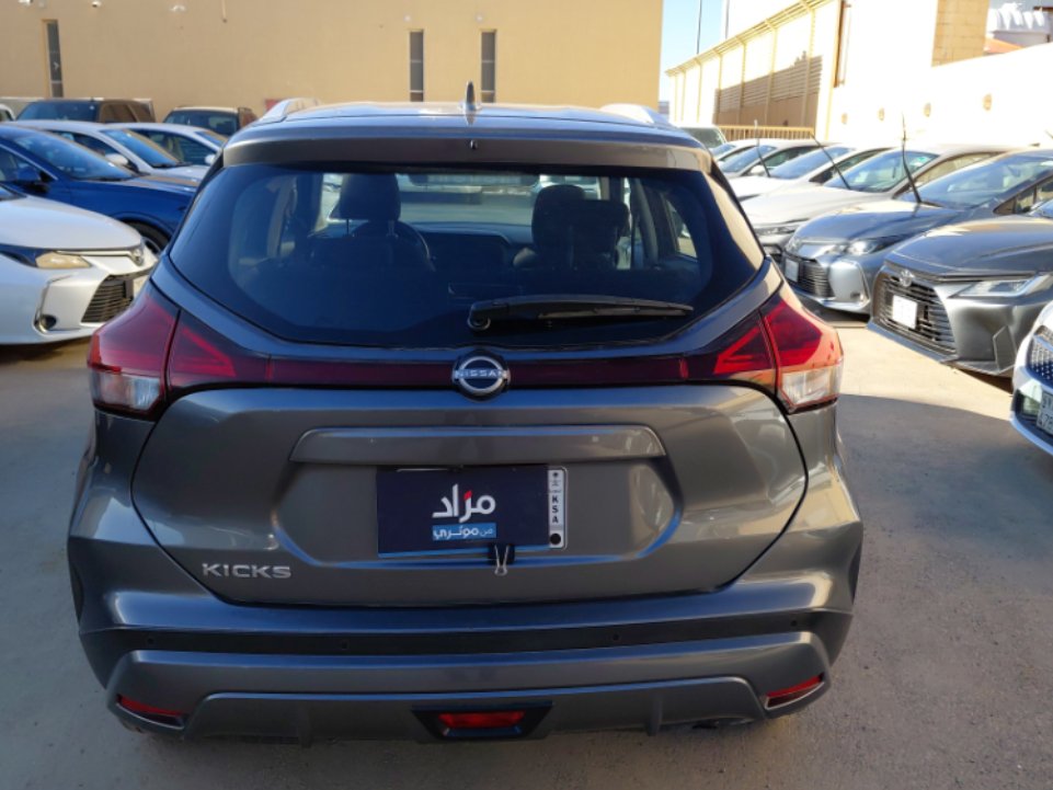 Nissan Kicks S 2024 image