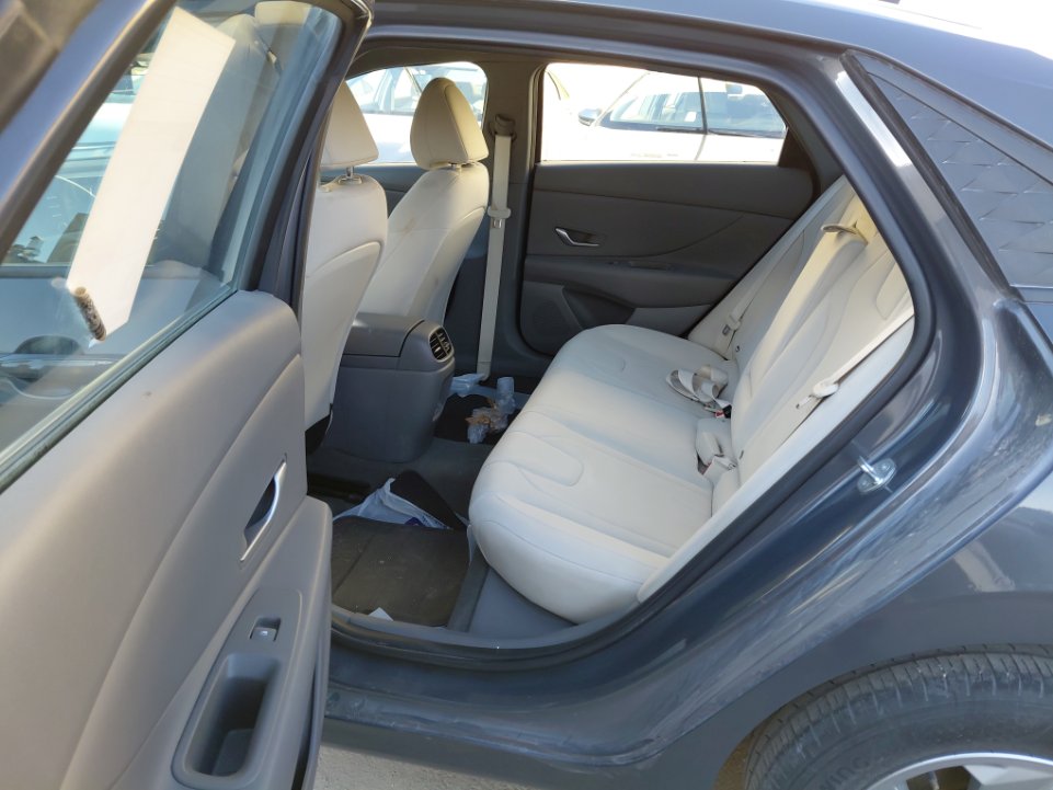 هيونداي إلنترا FLT  2024 image