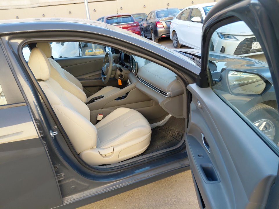 هيونداي إلنترا FLT  2024 image