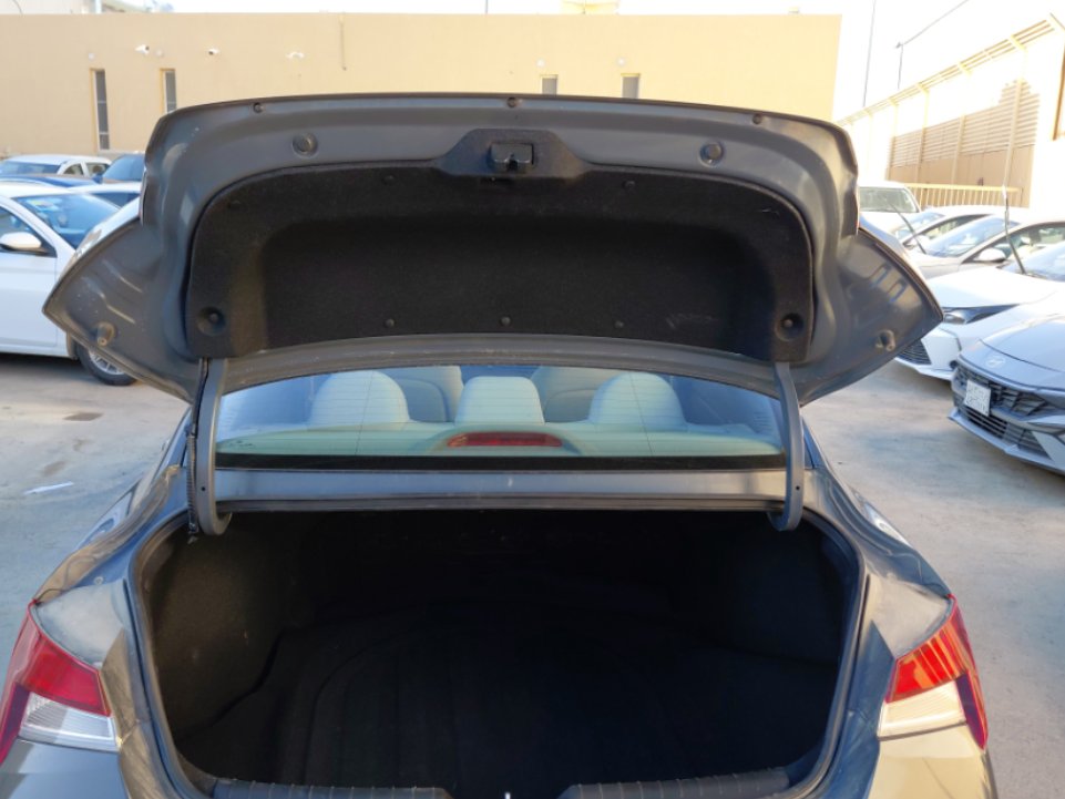 هيونداي إلنترا FLT  2024 image