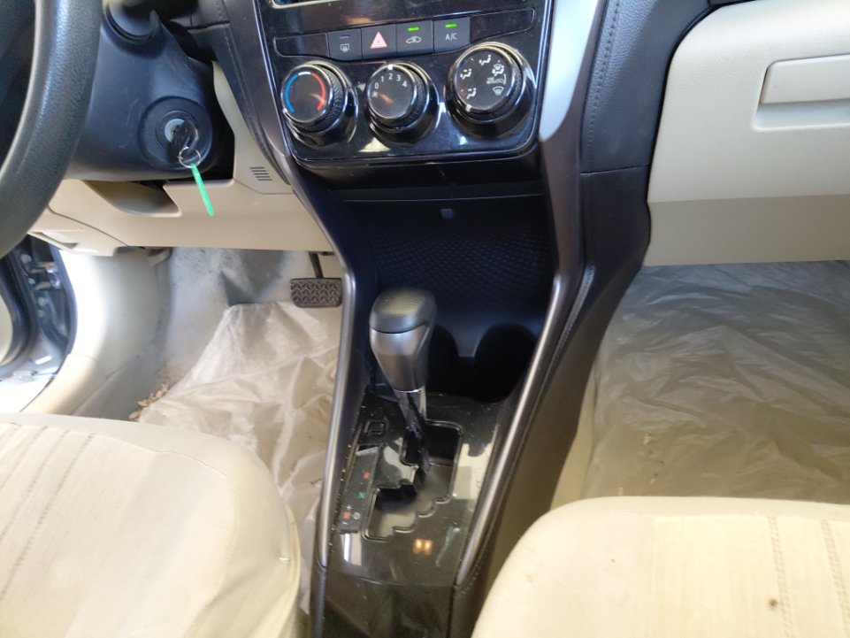 تويوتا يارس Y 2022 image