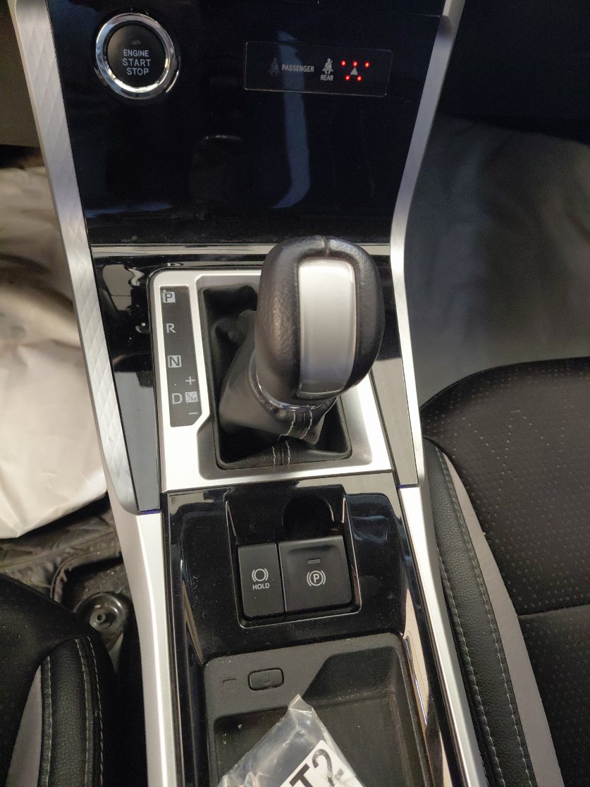 Toyota VELOZ GLX  2024 image