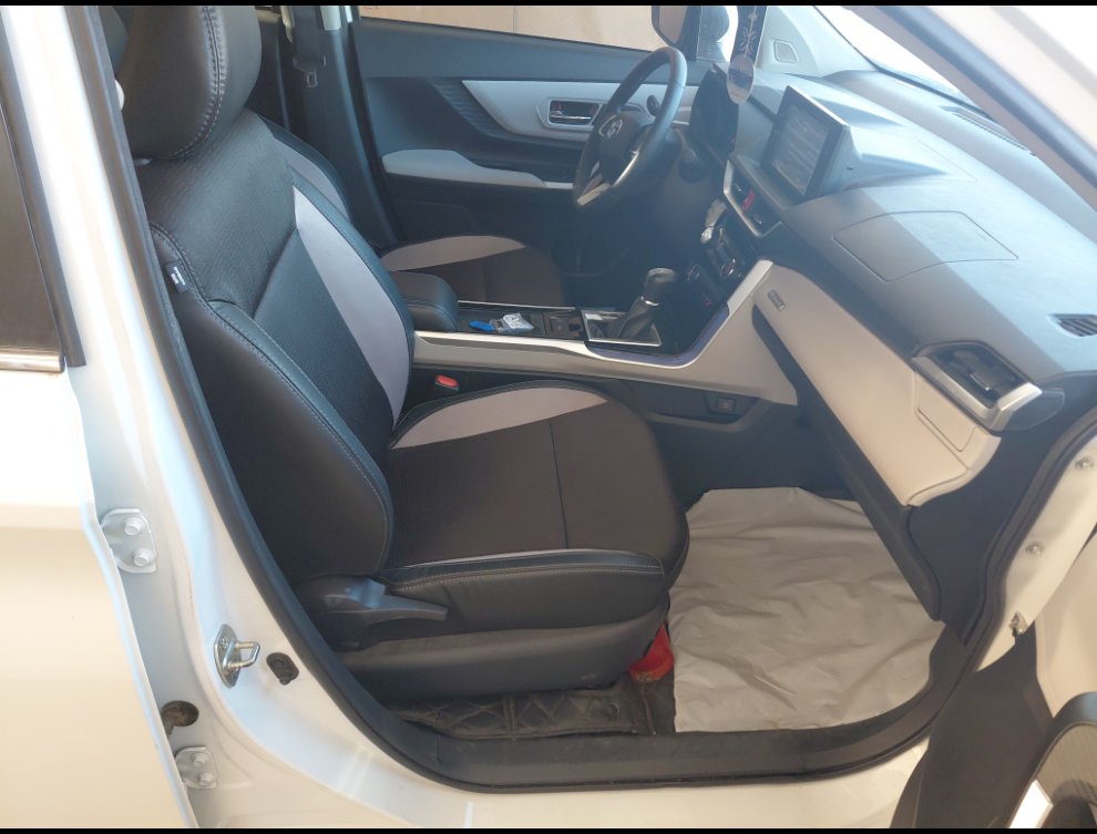 Toyota VELOZ GLX  2024 image