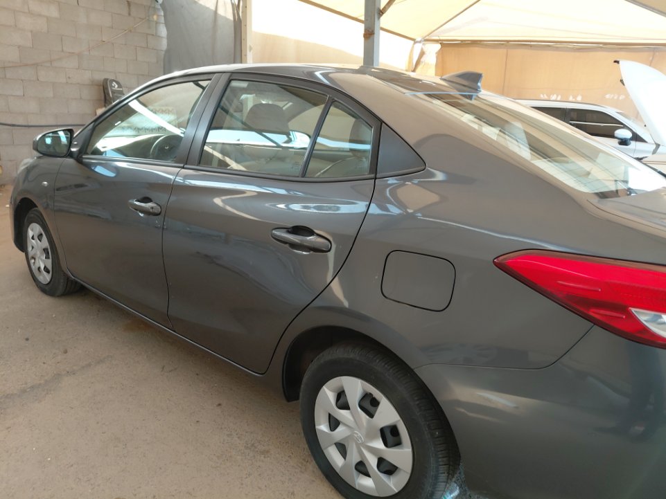 تويوتا يارس Y 2022 image