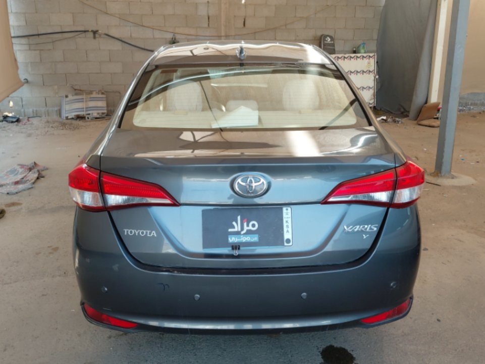 تويوتا يارس Y 2022 image