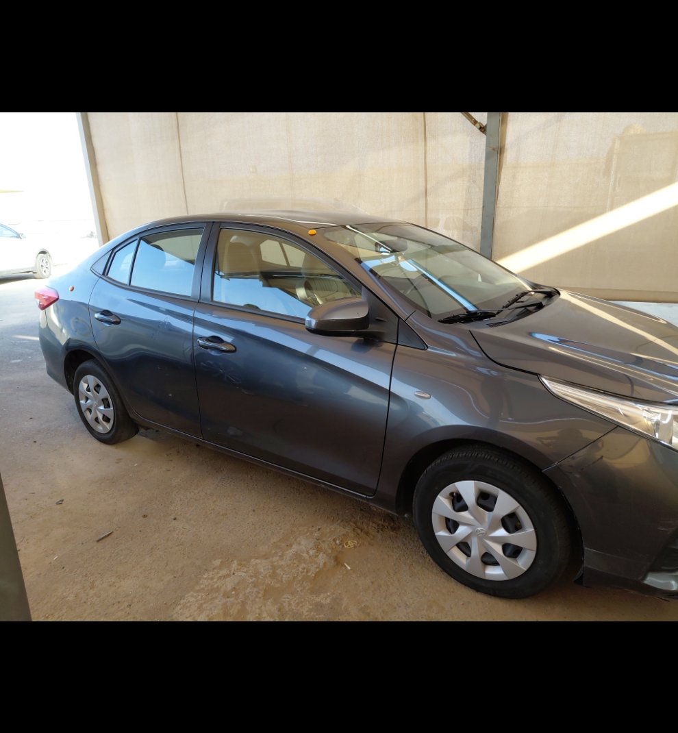 تويوتا يارس Y 2022 image