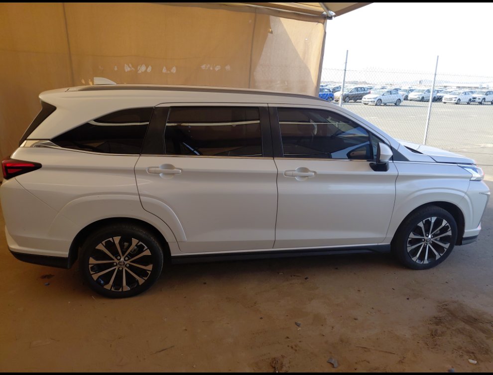 Toyota VELOZ GLX  2024 image