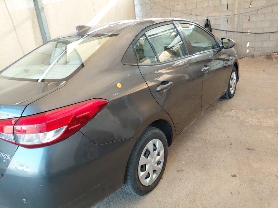 تويوتا يارس Y 2022 image