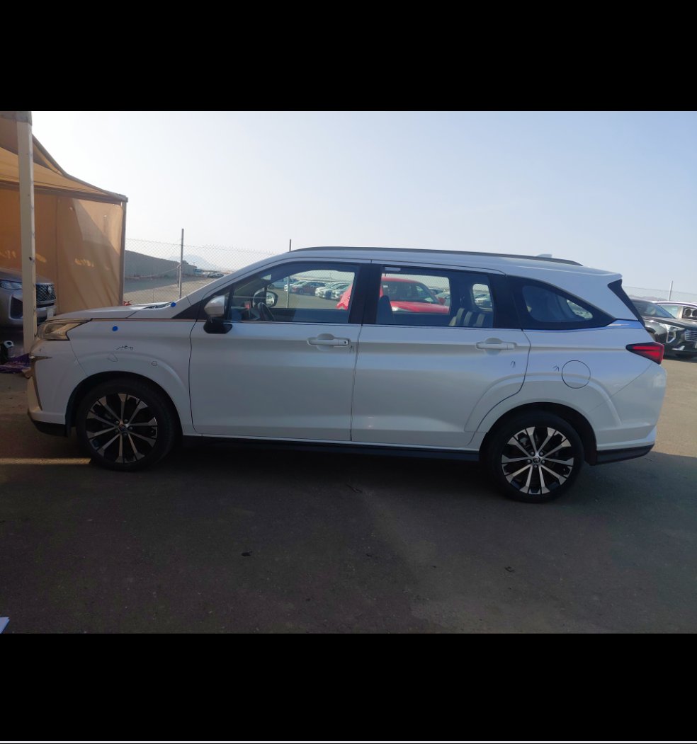 تويوتا فيلوز GLX  2023 image