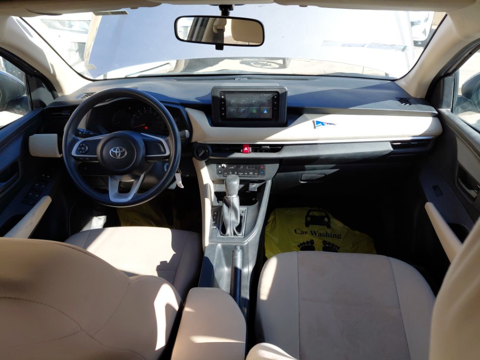 Toyota Yaris Y 2024 image