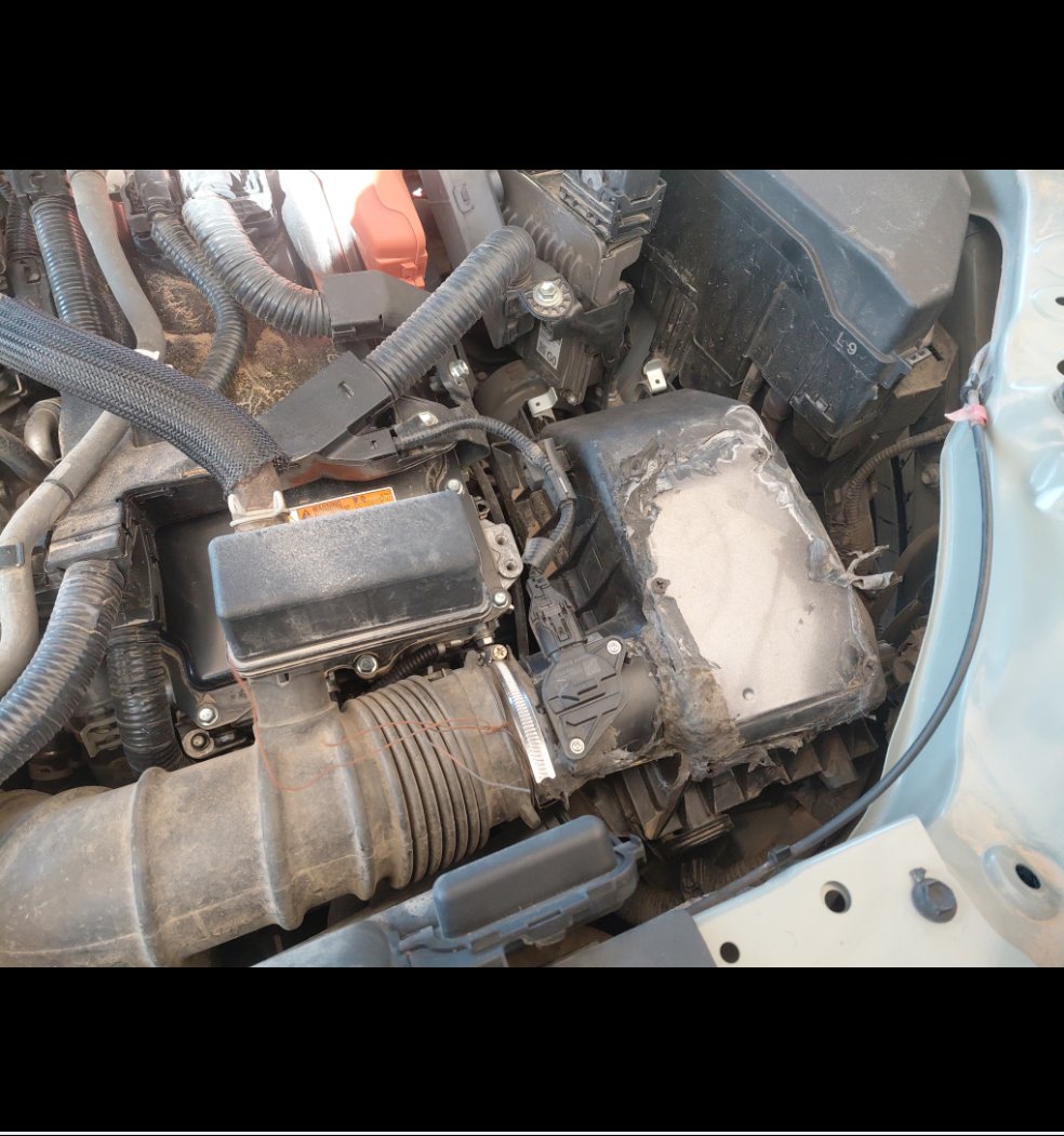 تويوتا راف فور LE HEV 2022 image