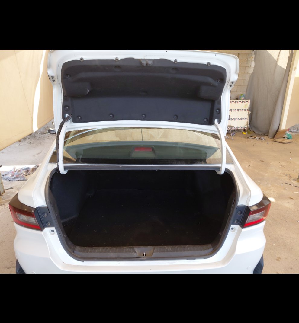 تويوتا يارس Y 2023 image