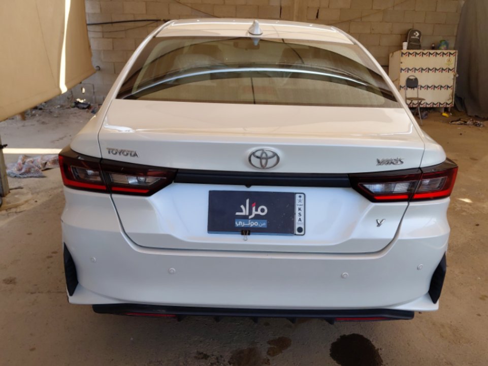 تويوتا يارس Y 2023 image