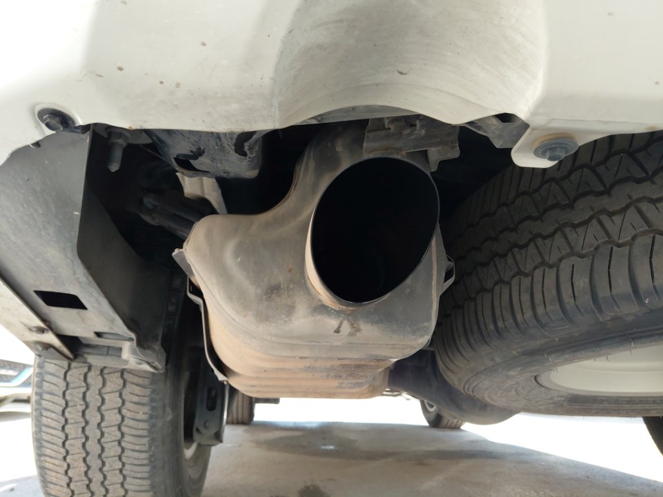 تويوتا لاند كروزر GXR1  2023 image