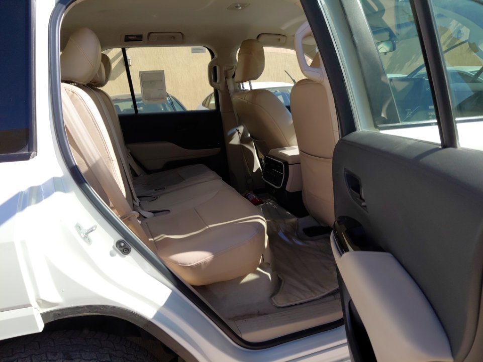 تويوتا لاند كروزر GXR1  2023 image