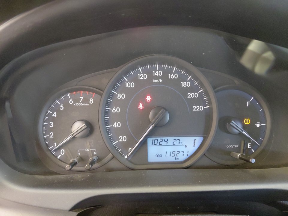 تويوتا يارس Y PLUS 2022 image