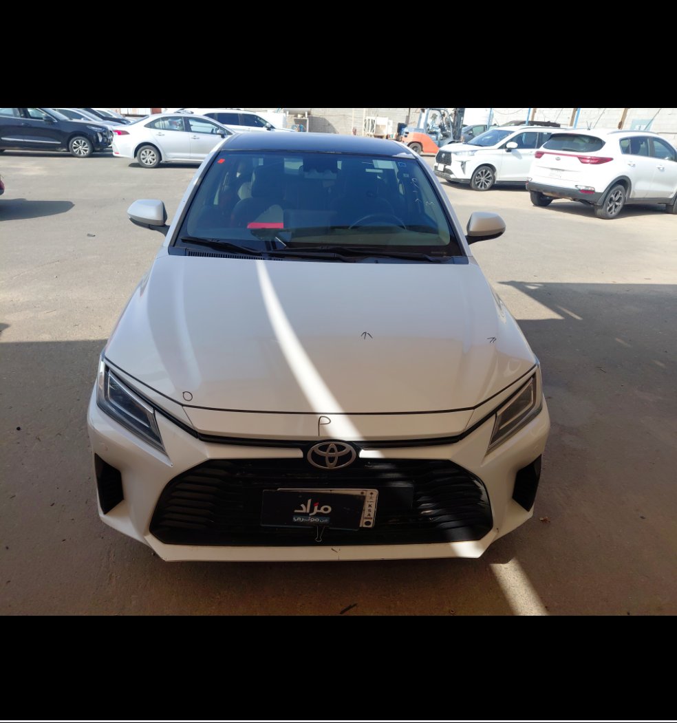 تويوتا يارس YX 2023