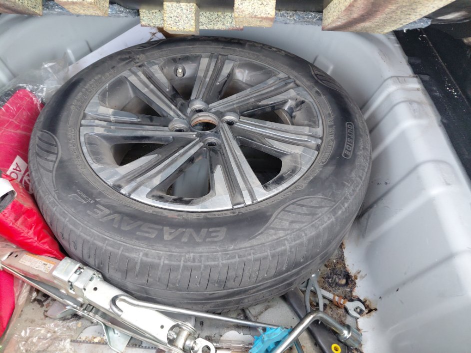 Toyota Yaris YX 2023 image