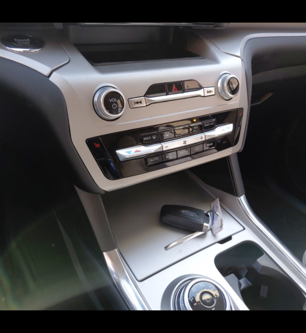 فورد إكسبلورر XLT M/R 4X4 2022 image