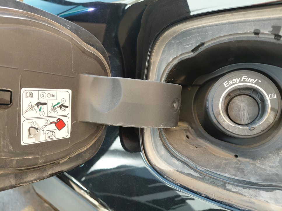 فورد إكسبلورر XLT M/R 4X4 2022 image