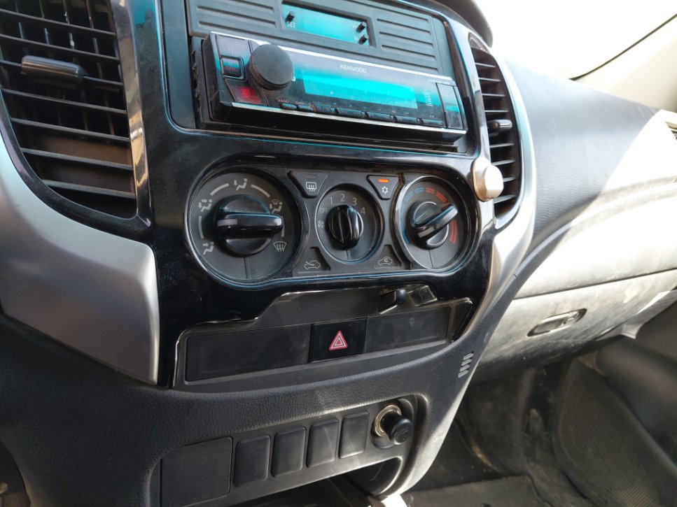 ميتسوبيشي L200 HL D/C 4x4 2022 image