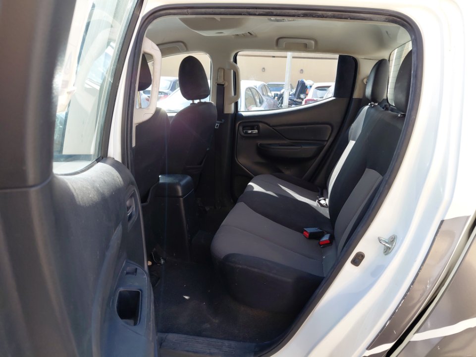 ميتسوبيشي L200 HL - 4X4-   2022 image