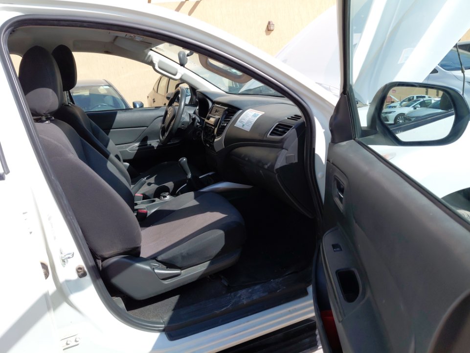 ميتسوبيشي L200 HL - 4X4-   2022 image