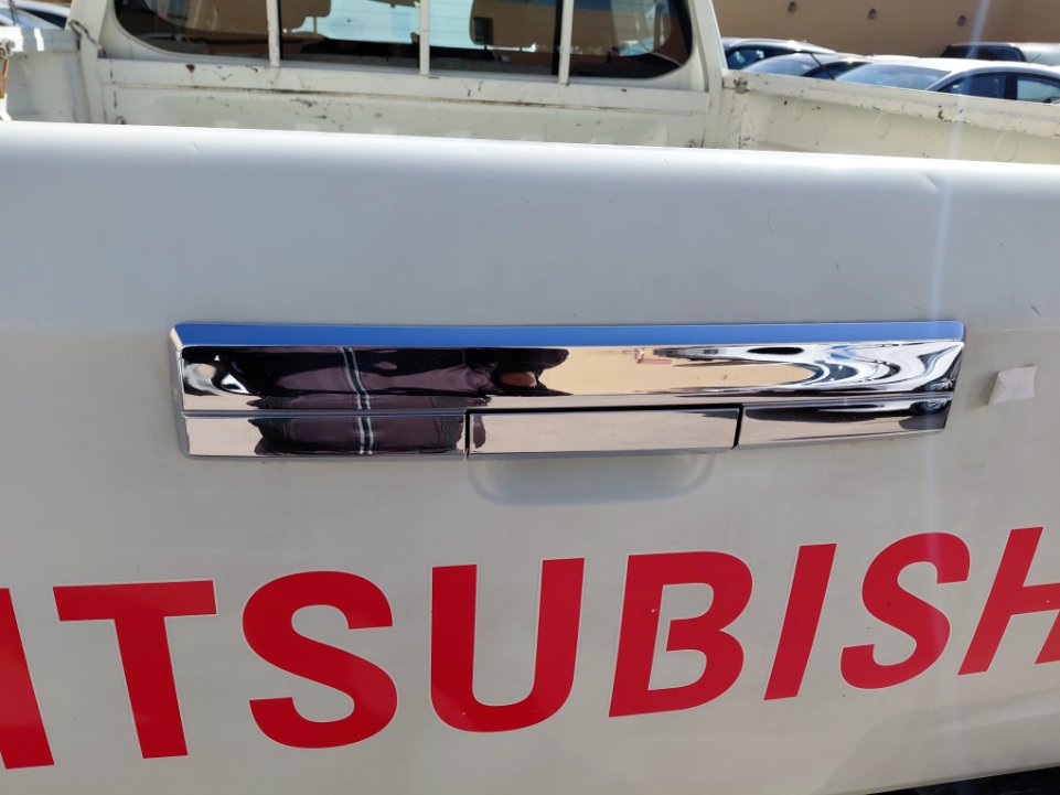 ميتسوبيشي L200 HL - 4X4-   2022 image