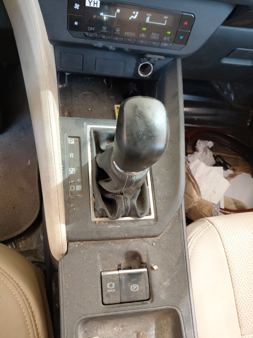 تويوتا يارس Y PLUS  2023 image