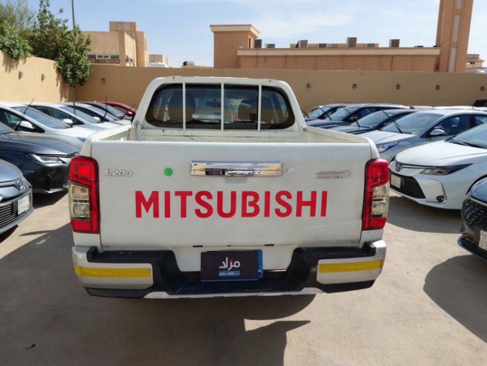 ميتسوبيشي L200 HL - 4X4-   2022 image