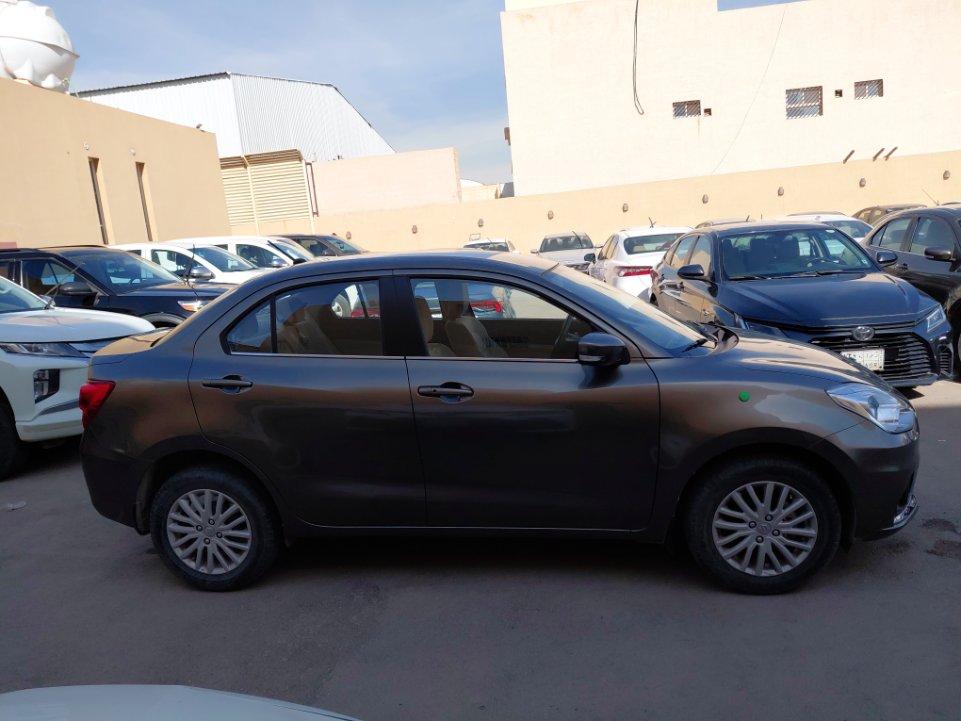 سوزوكي ديزاير GLX 2023 image