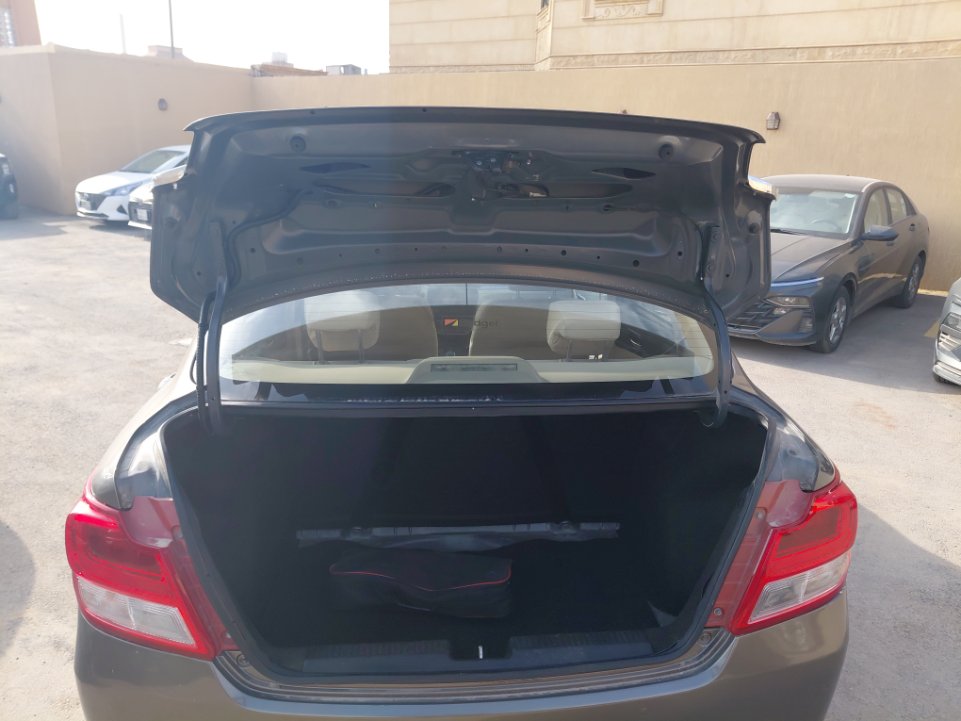 Suzuki DZIRE GLX 2024 image