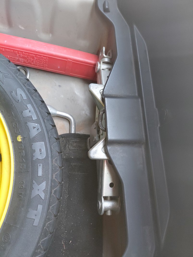 Suzuki DZIRE GLX 2024 image