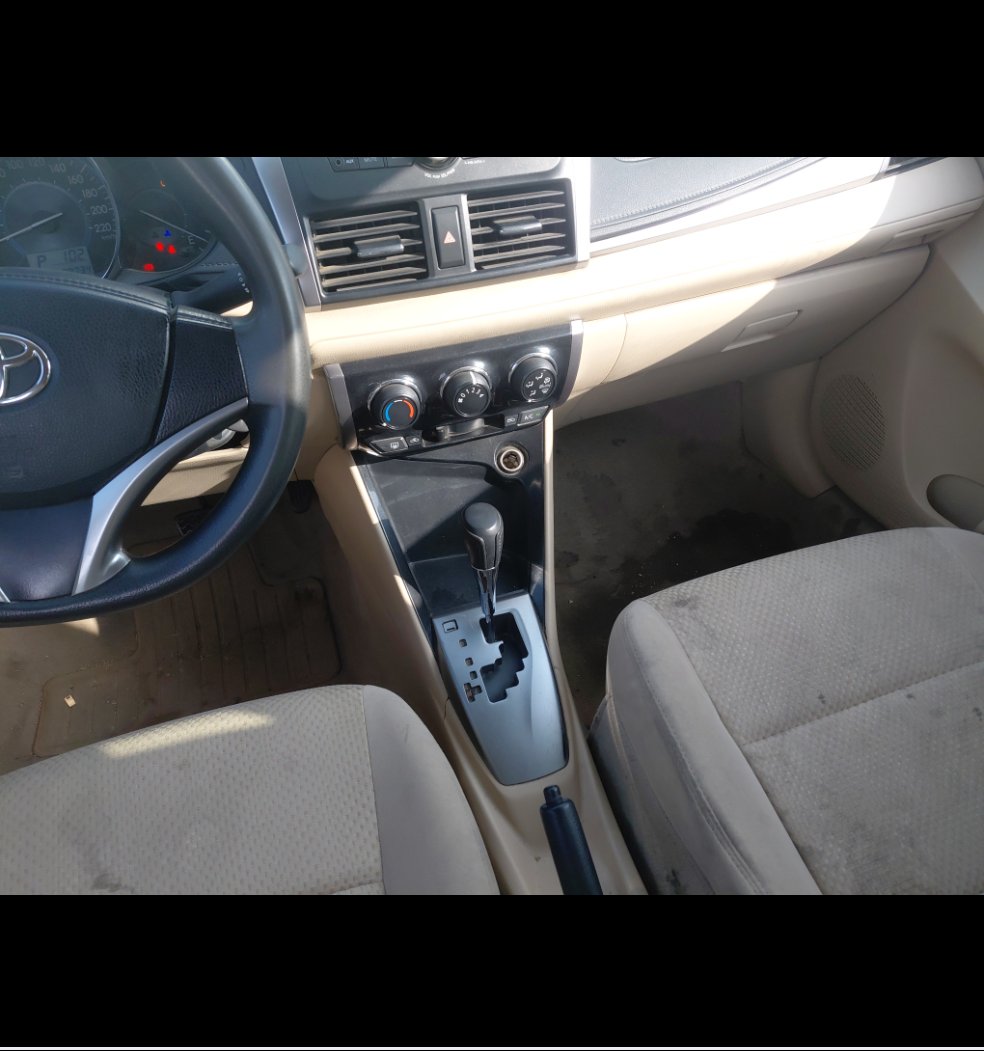 تويوتا يارس Y FLT  2017 image